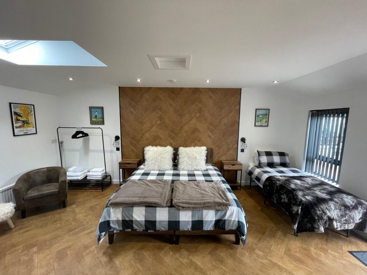 Golfers Dream Guest Suite With Onsite Golf Studio Available For Booking By Guests Strathkinness ภายนอก รูปภาพ